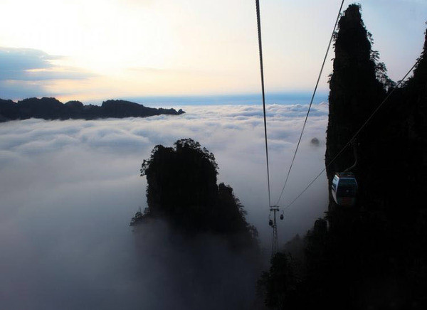 张家界导游天门山奇遇之张家界旅游不跟团自由