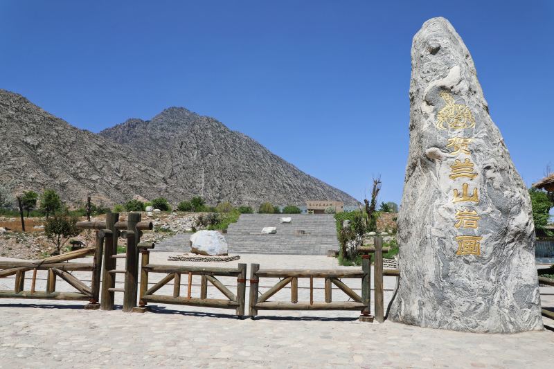 【首发】辞职旅行,在二刷宁夏的路上遇到一群戏精