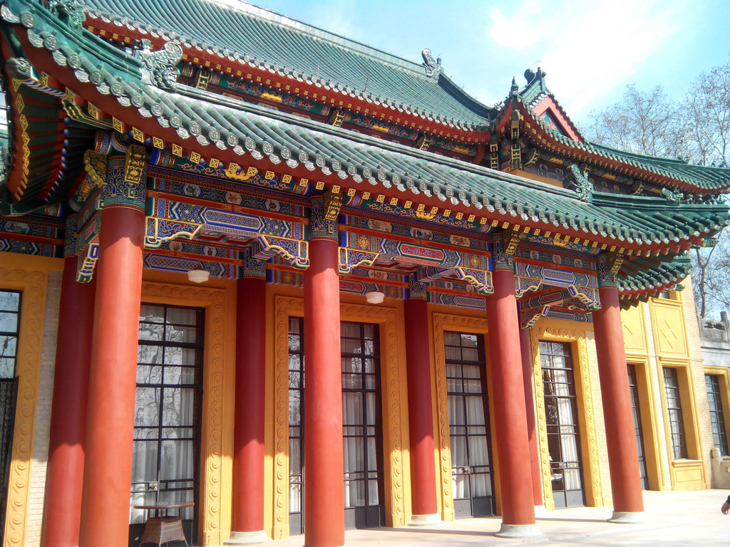 (官邸中西合璧的建筑风格)