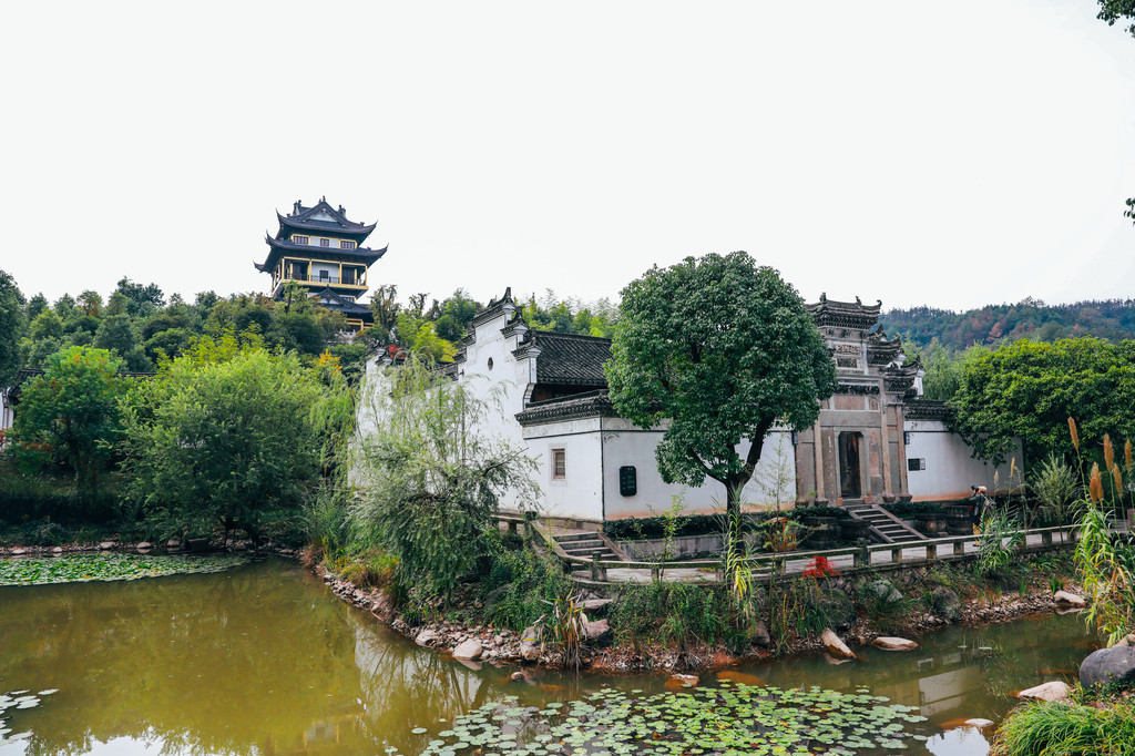 这里还被 浙江 省旅游区质量等级评定委员会正式发文批准 武义 璟园