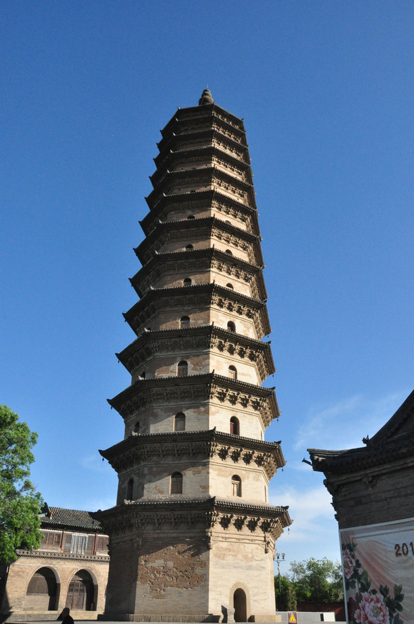 山西太原双塔寺