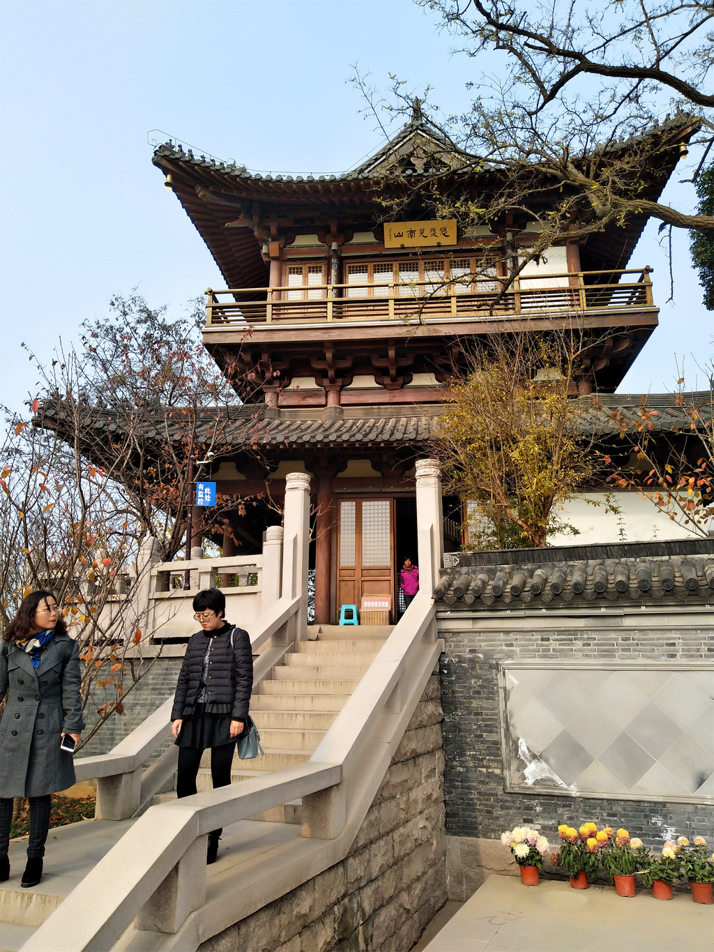 镇江北固山甘露寺