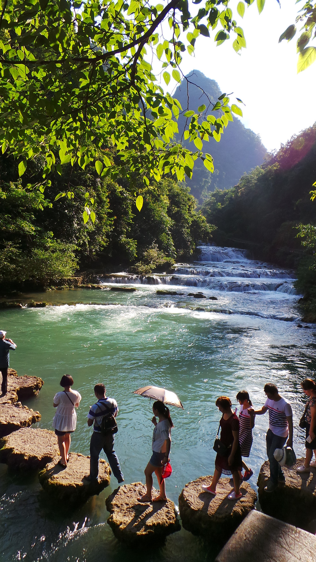 酷夏避暑纳凉有去处 --- 贵州游山玩水记