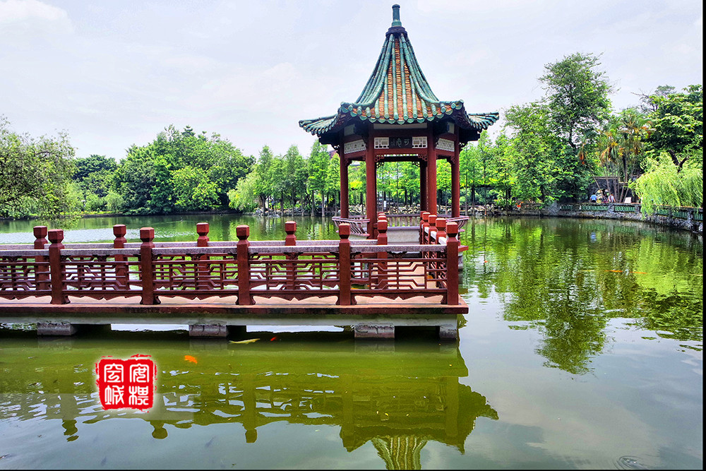 可湖中有个亭子,可亭.