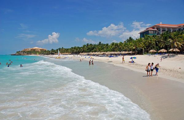 墨西哥+古巴11日8晚跟团游(4钻)·坎昆升海边