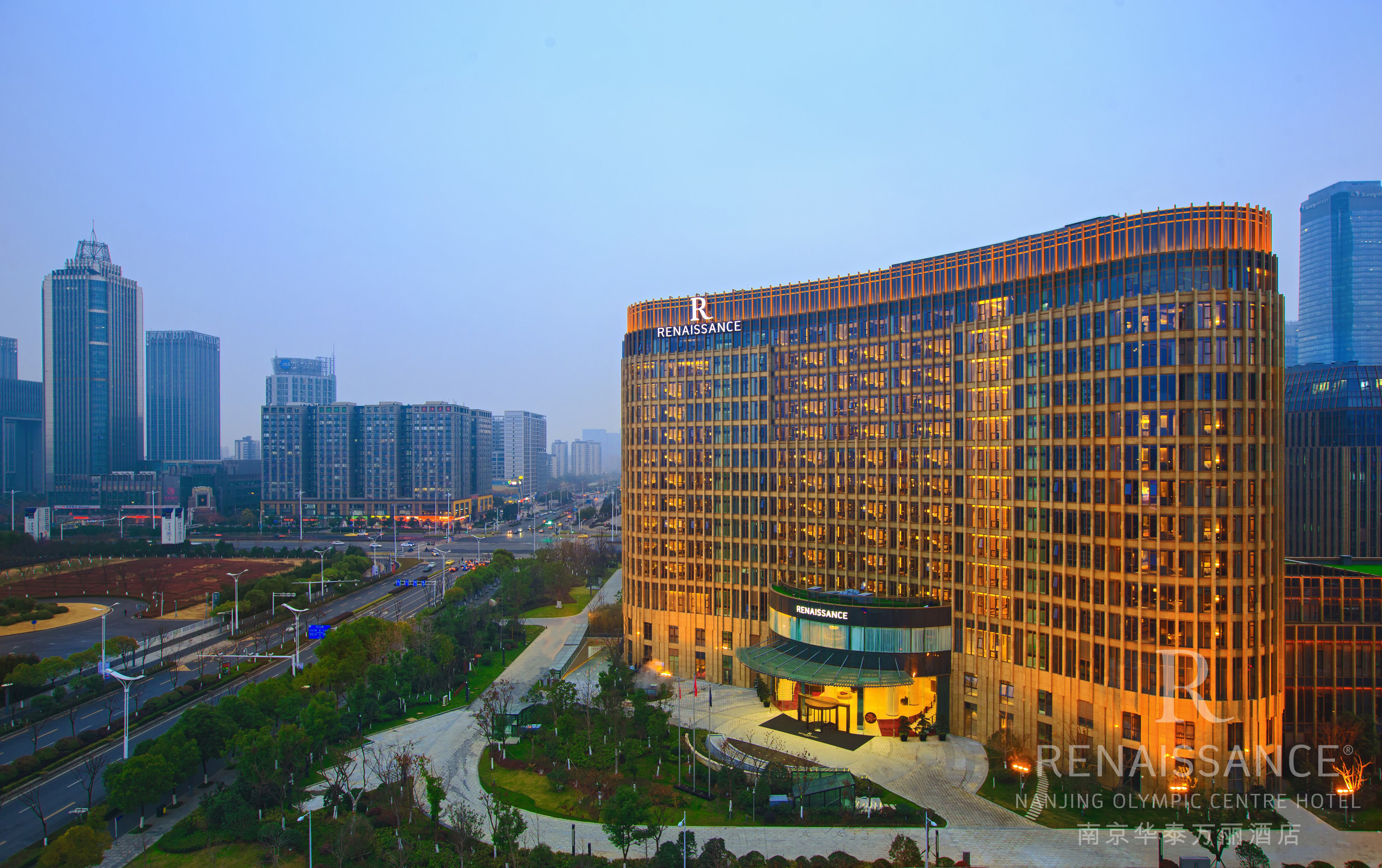 【携程攻略】南京中江国际华泰证券广场,南京