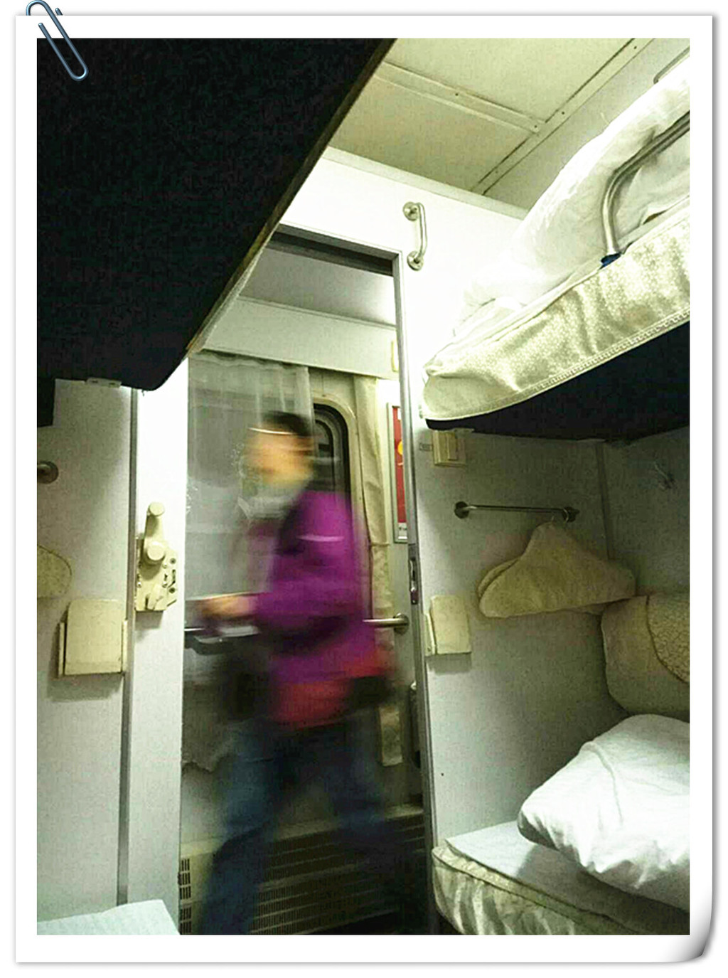 【分享】网友体验海拉尔-哈尔滨西Y676次三包间高级软卧车，心动了，有钱真好！_列车