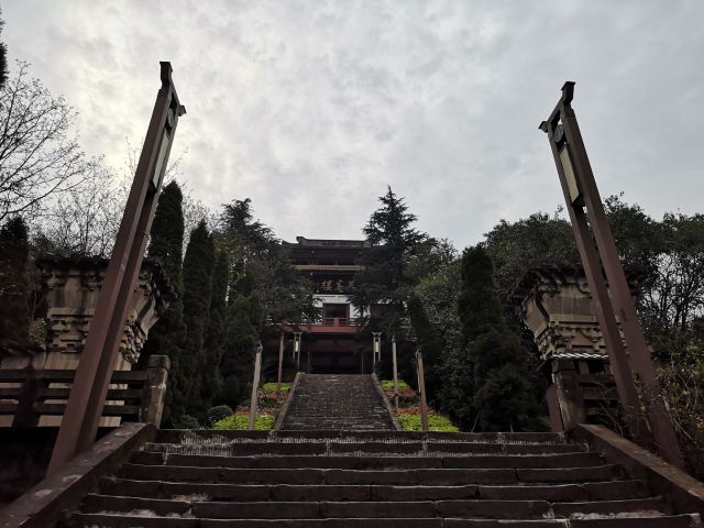 南充陈寿万卷楼好玩吗,南充陈寿万卷楼景点怎么样