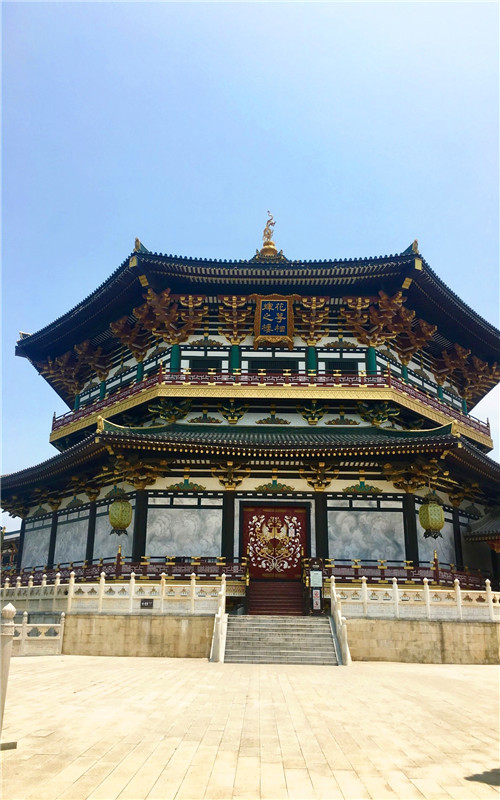 day2:襄阳博物馆 襄阳市博物馆是以历史文物为的综合性博物馆,位于