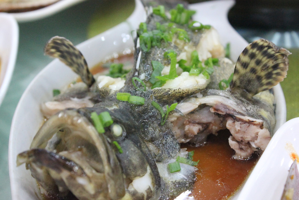 清蒸浇汁老虎鱼——这个是小黄豆和妈妈的最爱