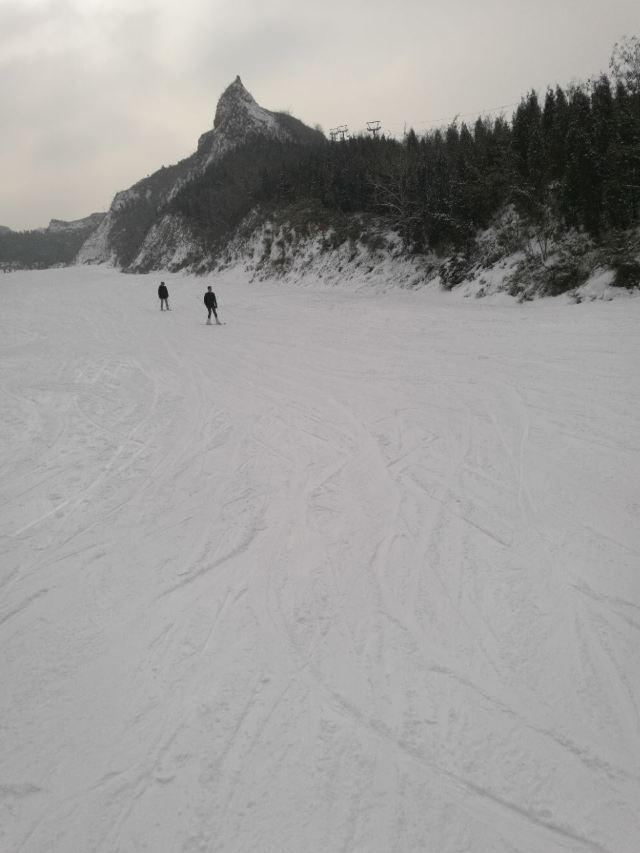 太谷梅苑南山滑雪场攻略,太谷梅苑南山滑雪场门票