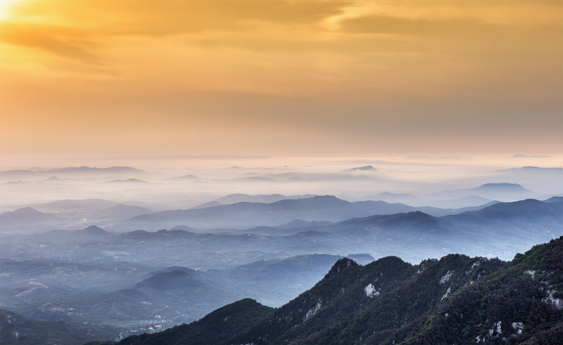 山上看海,发现不一样的沂蒙山