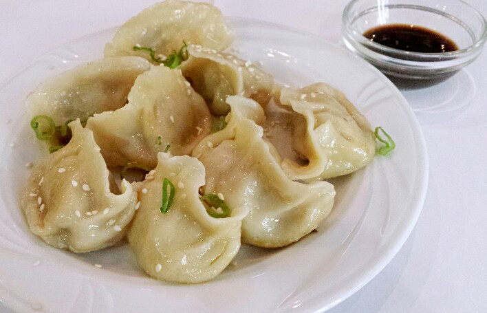 布拉格美味的中餐写如何美食作图片