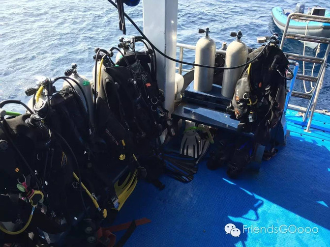 斯米兰|海中飞翔的彼得潘号 - 斯米兰群岛游记攻