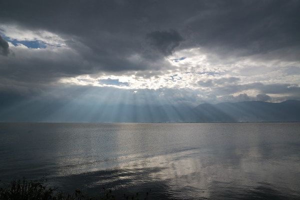 十月,我们逃课去云南。各类实用机票住宿贴士