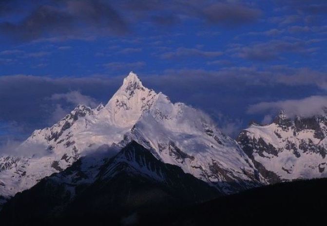 带着孩子畅游丽江——暑期梅里雪山,雨崩,泸沽湖行记