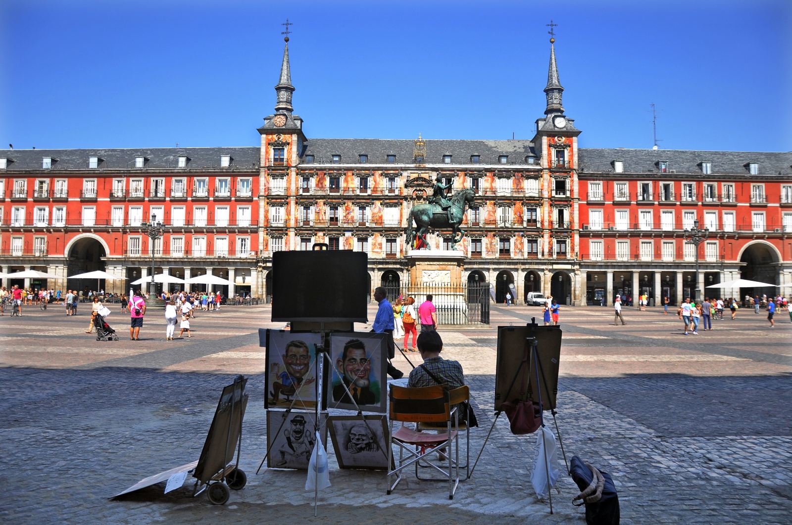 西班牙+葡萄牙7日跟团游(3钻)·萨拉戈莎+巴塞