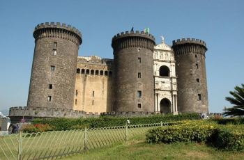 新堡,那不勒斯新堡攻略\/地址\/图片\/门票