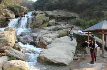 栲栳山附近景点