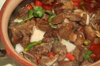花江狗肉馆