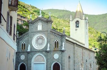 【携程攻略】五渔村圣约翰洗礼教堂交通路线,