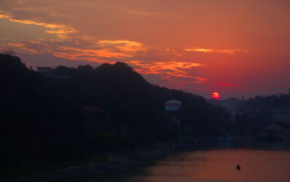 益阳天气预报,历史气温,旅游指数,益阳一周天气预报