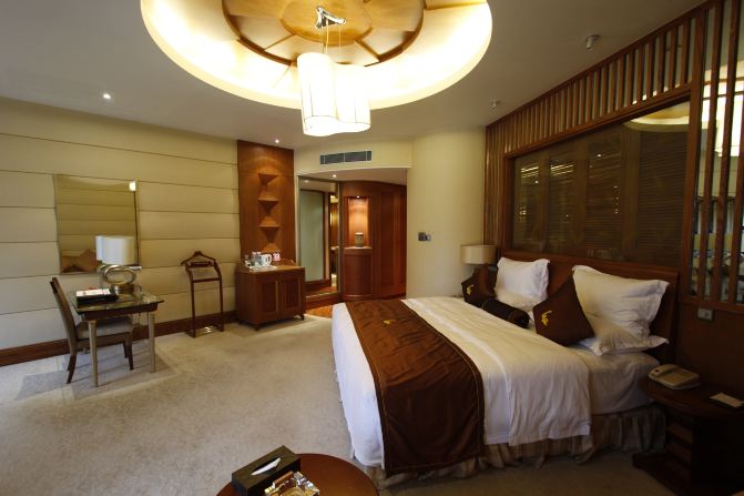 小弥勒,大湖泉! - 弥勒游记攻略