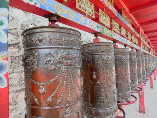 齐、吐鲁番、伊犁、西宁、青海湖、茶卡盐湖、妹俺黑猫攻略图片