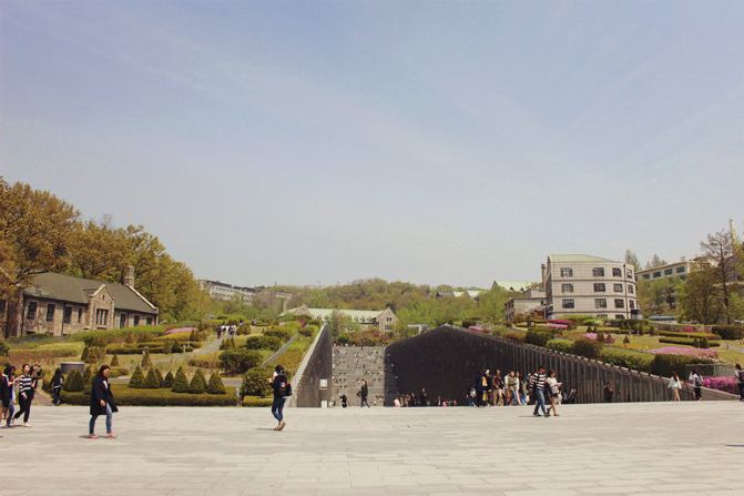 韩国梨大·宏大~第一天 - 韩国游记攻略