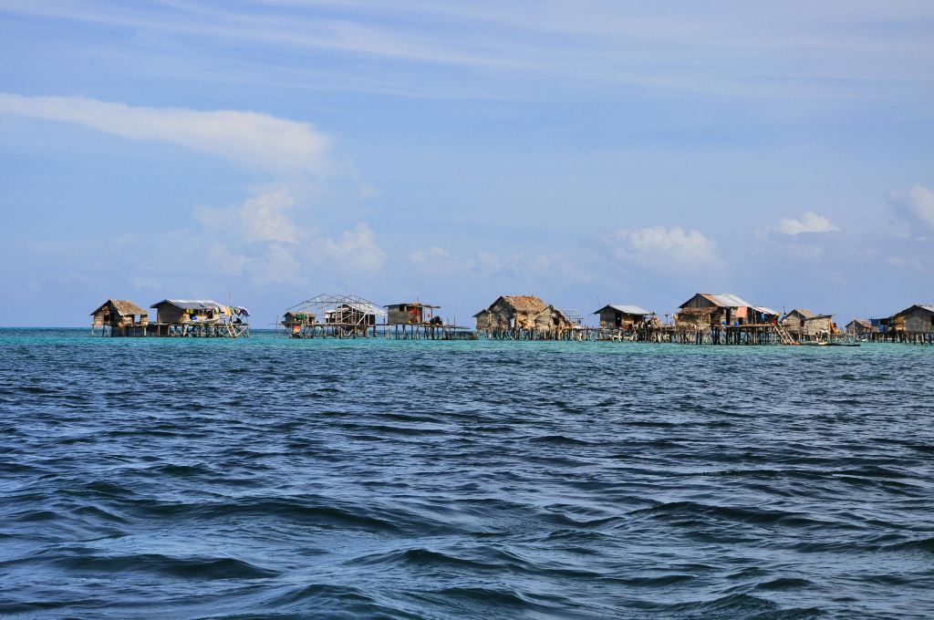  巴瑶族 _ 巴瑶族 纪录片_ 巴瑶族 人视频 - 热点综合