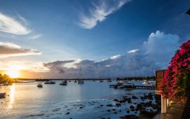 毛里求斯大湾天气预报,历史气温,旅游指数,大湾