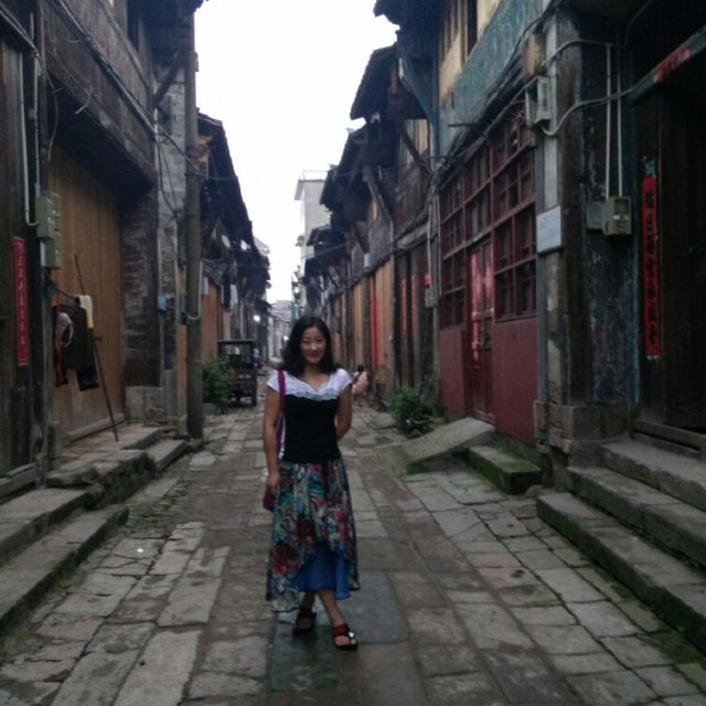 河口古镇的清晨没人,自己亮一下