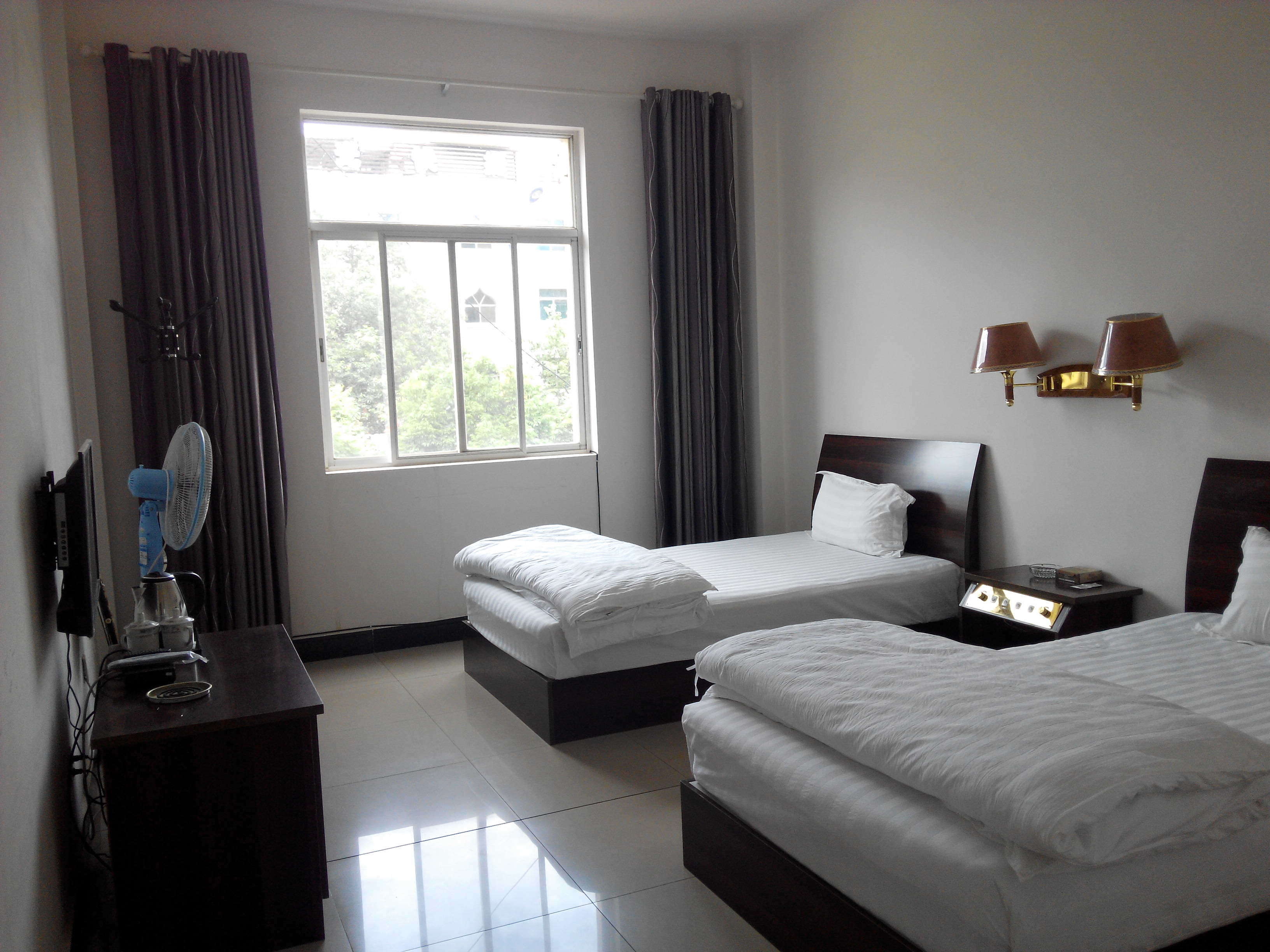 【携程攻略】昆明富民县人民医院中医方便门诊