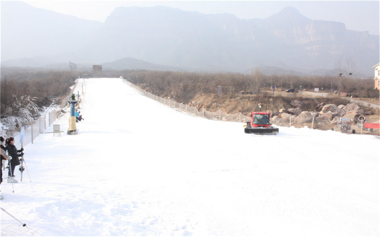 太行风情滑雪场