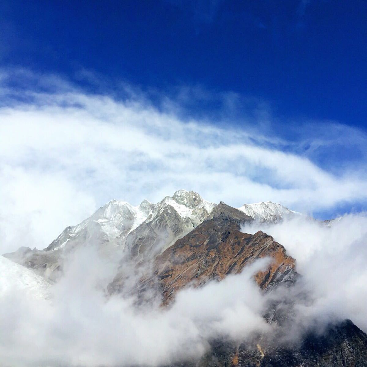 海螺沟+四姑娘山+丹巴6日跟团游(2钻)·精品小