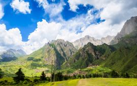 甘南扎尕那天气预报,历史气温,旅游指数,扎尕那