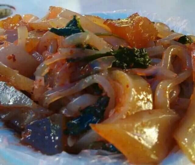 在麦积山脚下吃"呱呱然然捞捞"