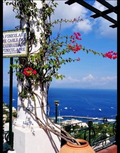 意大利最美山洞 - 那不勒斯游记攻略