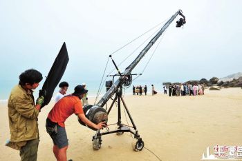 这一夜我们相约坛南湾鹅头湾度假村海滨沙滩 