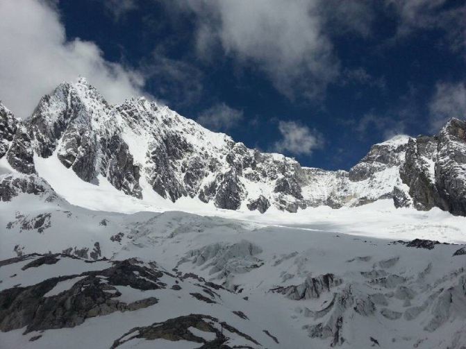 丽江超级旅游攻略【2015丽江旅游旺季新鲜出