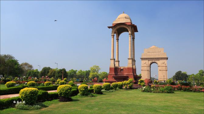 分隔世界的石门 -- 印度德里印度门 - 印度游记攻略【携程攻略】
