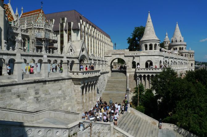 在捷克、波兰、匈牙利、斯洛伐克品味欧洲历史