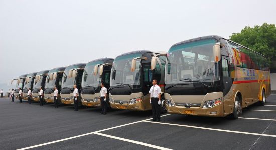 【携程攻略】宜昌5-55座豪华旅游包车-用车租