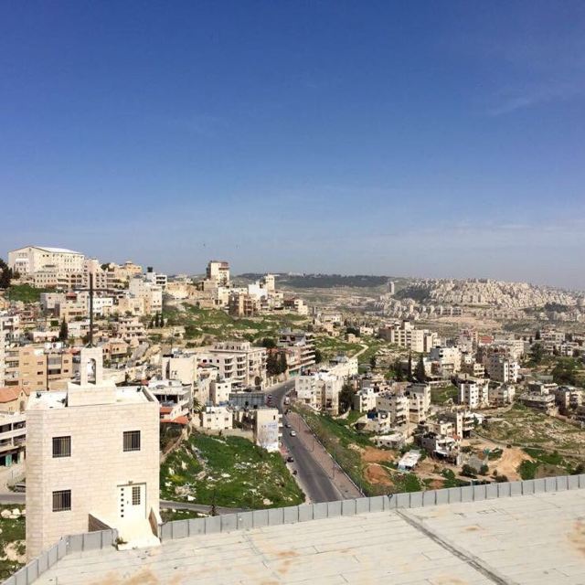 俯瞰伯利恒 算是巴勒斯坦比较富裕的城市了