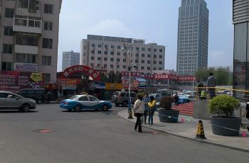 烟台夜市 小吃一条街 打造成小吃一条街 - 烟台小吃一条街