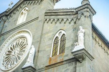 【携程攻略】五渔村圣约翰洗礼教堂交通路线,