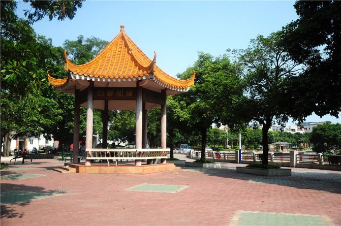 游广州番禺南村镇坑头村