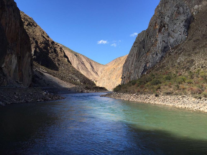 从泸沽湖徒步,搭车稻城亚丁,康定,泸定,海螺沟