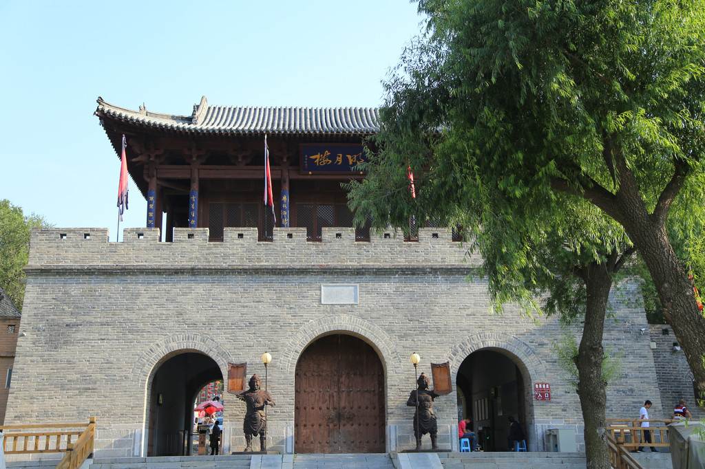 历史上雁门之险是汉击匈奴,唐防突厥,宋御契丹,明阻瓦剌的.