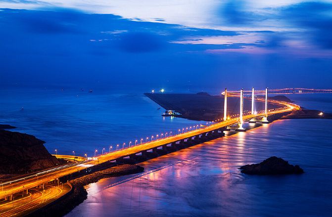 具体时间 南浦大桥—沈家湾码头 2小时 沈家湾—嵊泗(快船50分钟,慢船